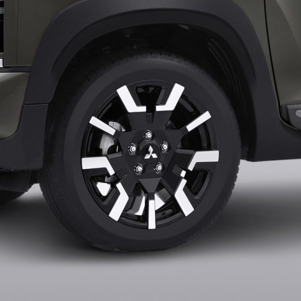 17-inch-alloy-wheel