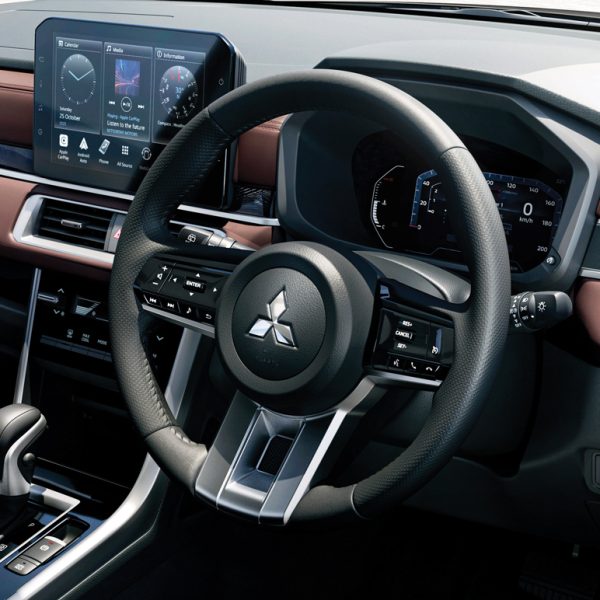 3-spoke-steering