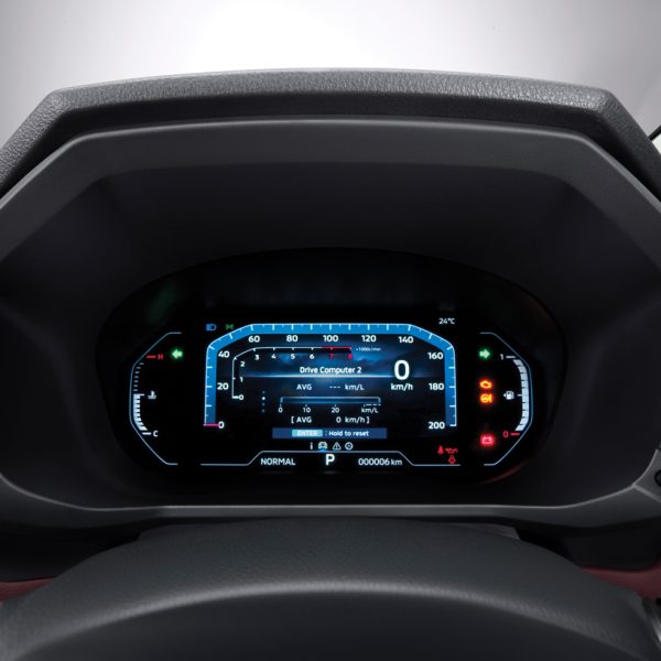 8-inch-digital-driver-display